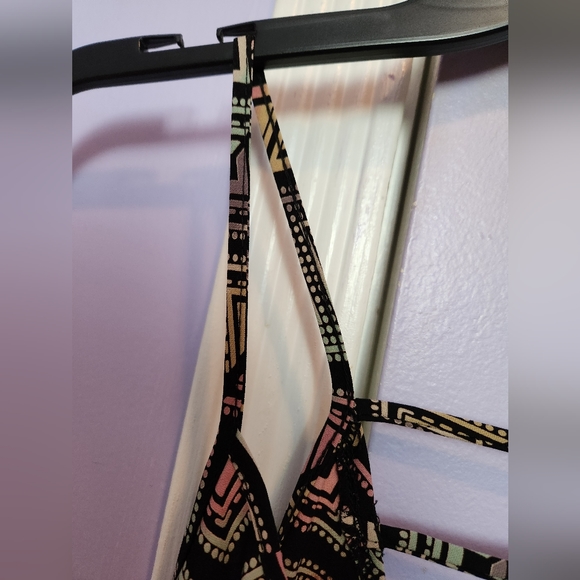 Soprano Colorful Striped/Polkadoted Tank Top - Picture 6 of 6